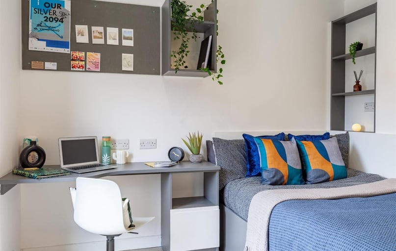 Hockley, Nottingham - Image 1